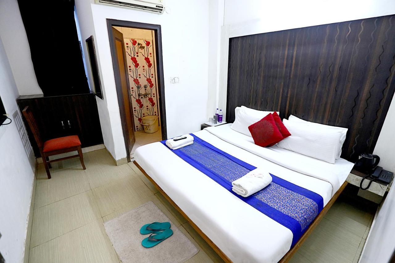 Hotel Nityaa Suites Nové Dillí Exteriér fotografie