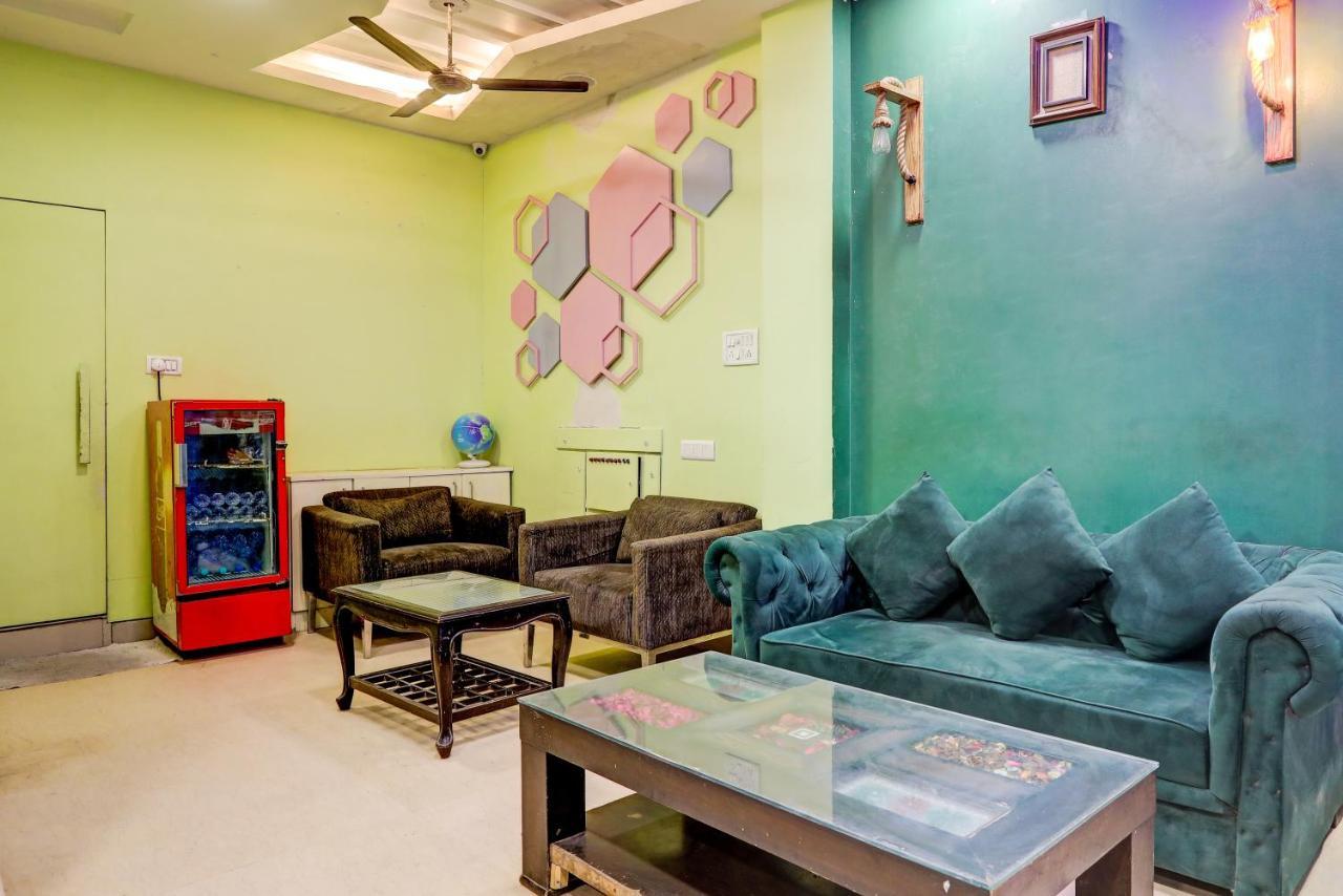Hotel Nityaa Suites Nové Dillí Exteriér fotografie