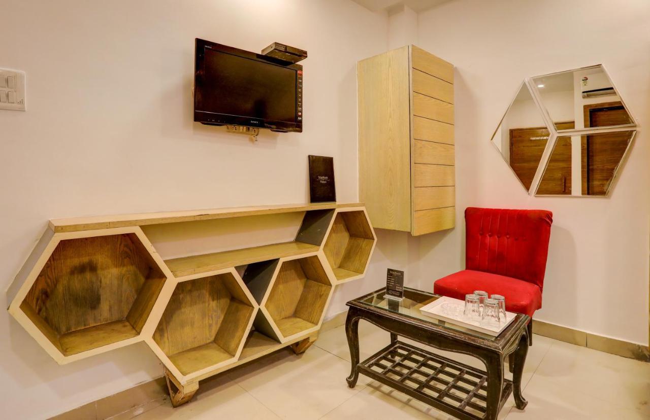 Hotel Nityaa Suites Nové Dillí Exteriér fotografie